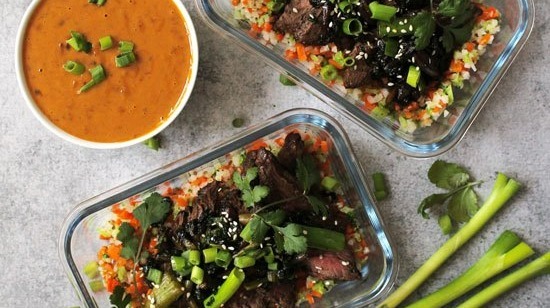 Meal-Prep-Vietnamese-Beef-and-Riced-Veggies-550x550 (1).jpg