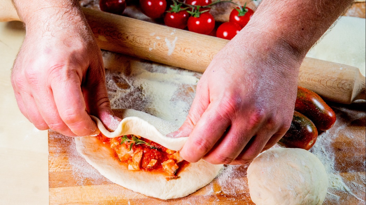 The apulian taste experience - wine pairing included