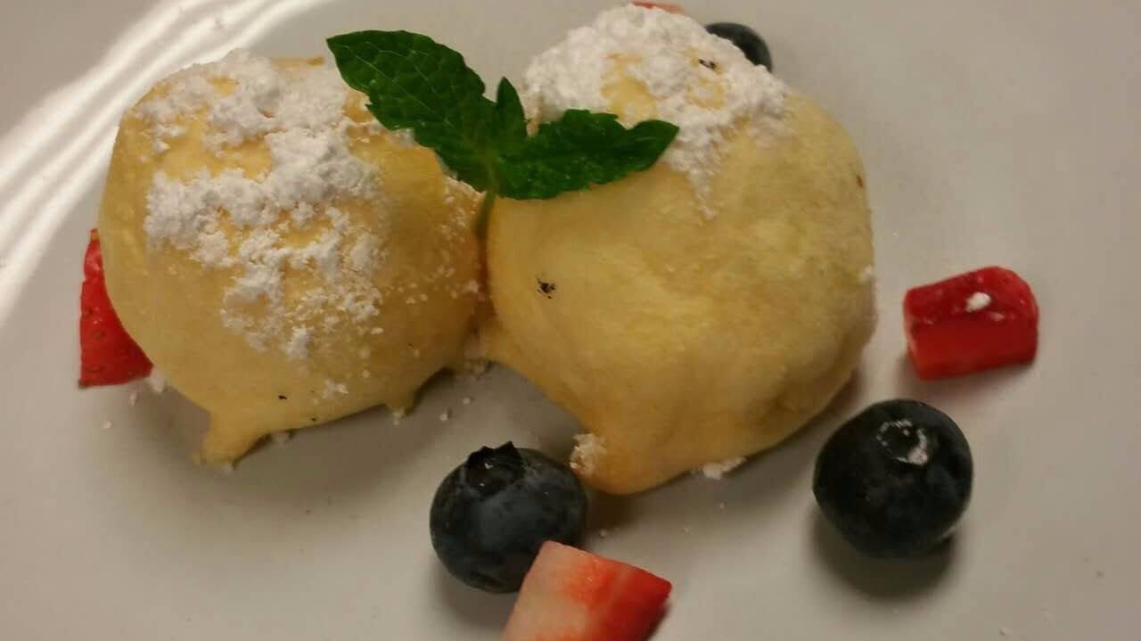 Soufle Egg White Ball.jpg