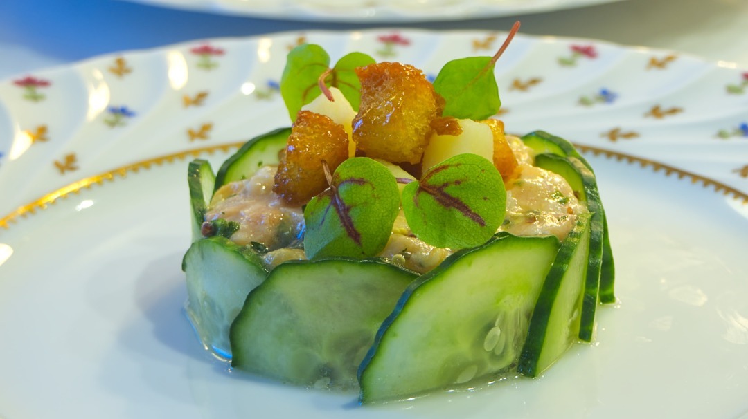 Salmon_tartare.jpg