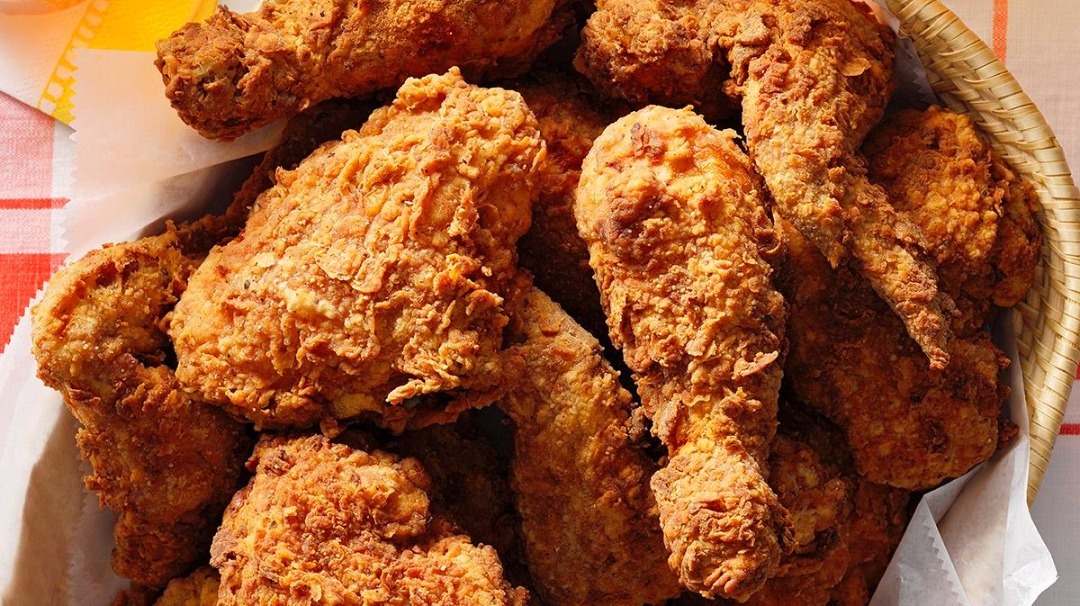 Crispy-Fried-Chicken_EXPS_TOHJJ22_6445_DR _02_03_11b.jpeg