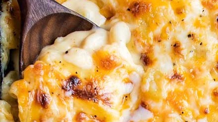 Ultimate-Creamy-Baked-Mac-and-Cheese-feat.jpeg