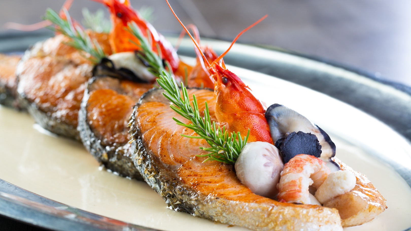 Darne-Saumon-braise-Regence_134757.jpg