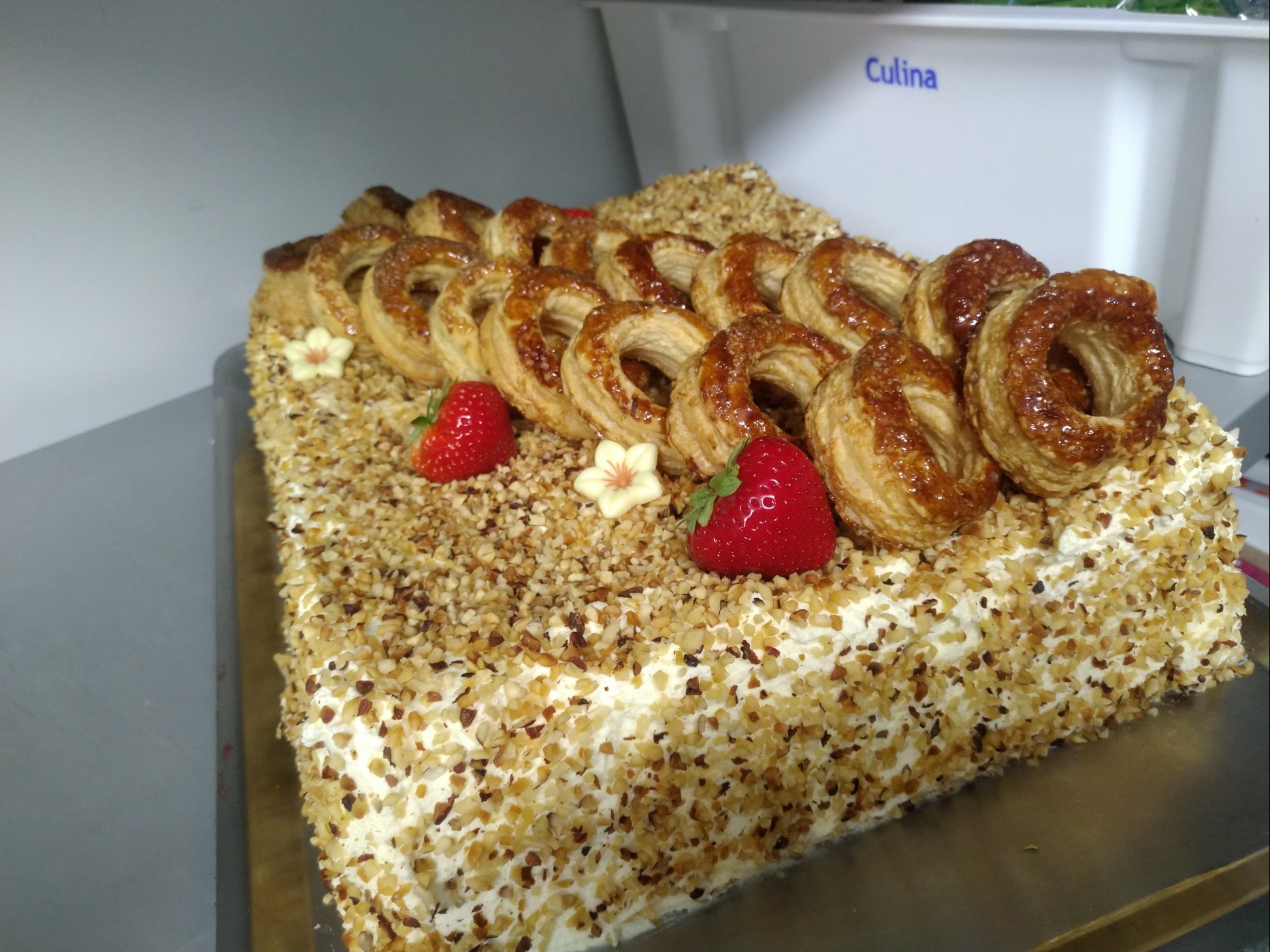 cake.jpg cake.jpg