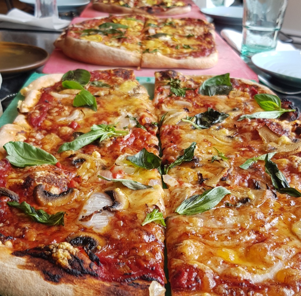 pizza.jpg