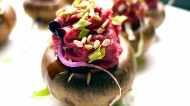 Brown mushrooms with beetroot mousse by gnamo.jpg