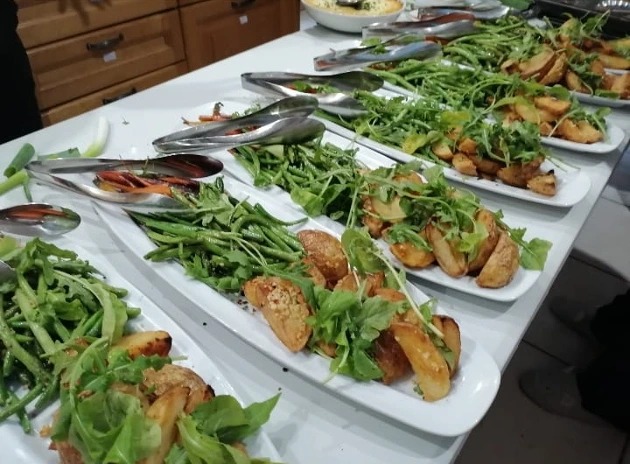 mixed plate.jpg mixed plate.jpg