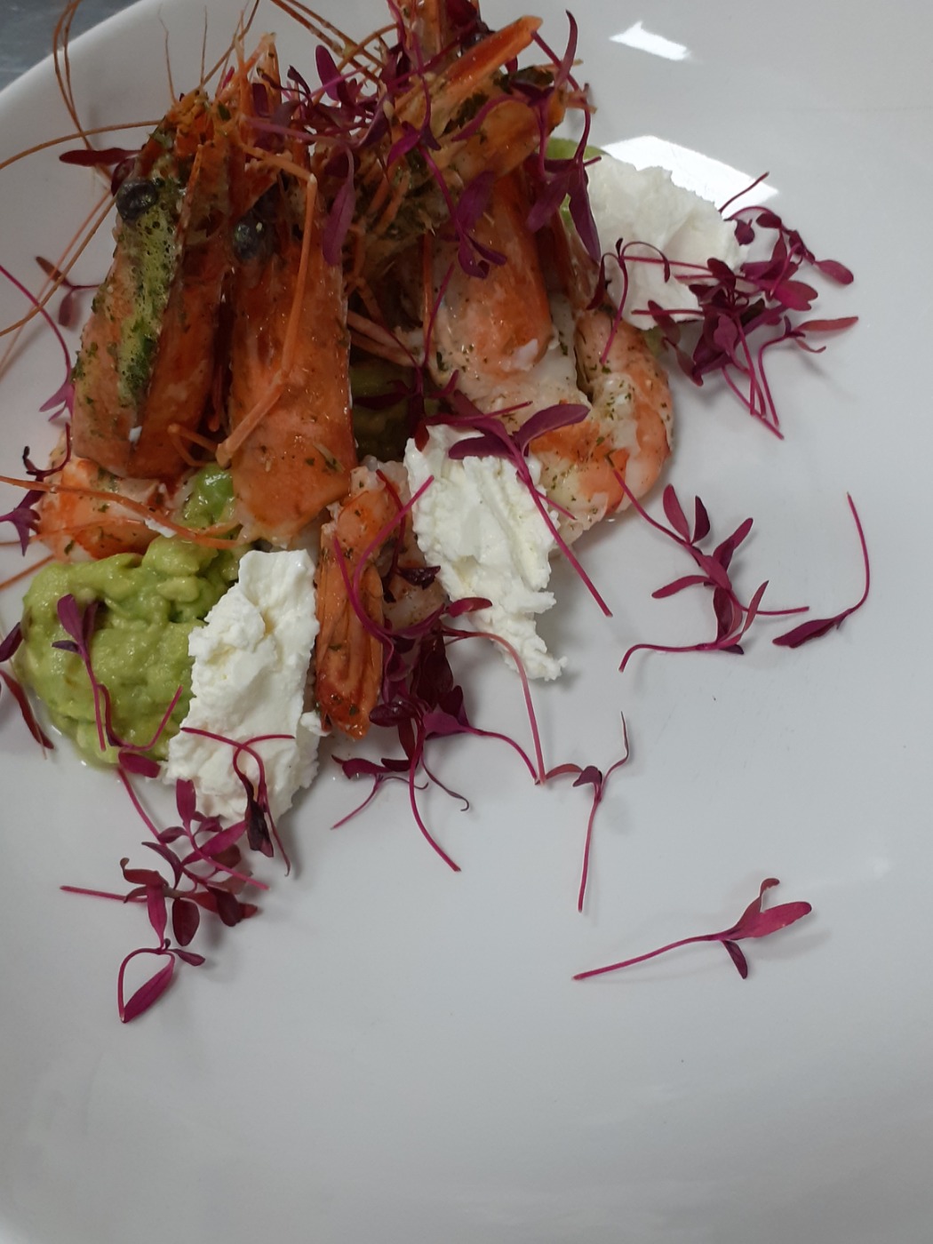 Poached King Prawns with guacamole .jpeg Poached King Prawns with guacamole .jpeg