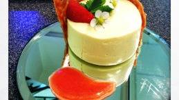 Fromage blanc mouse with stawberry couli.jpg