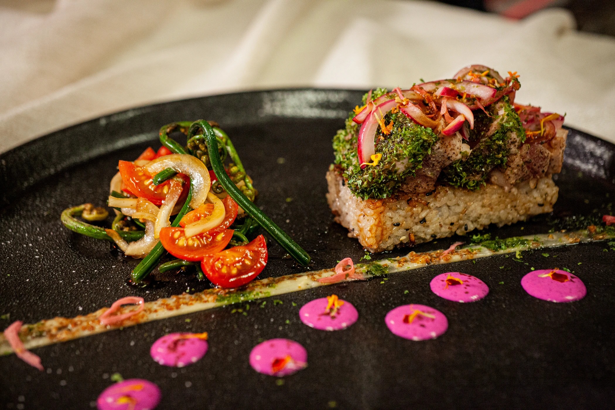 Musubi angle3.jpeg Musubi angle3.jpeg