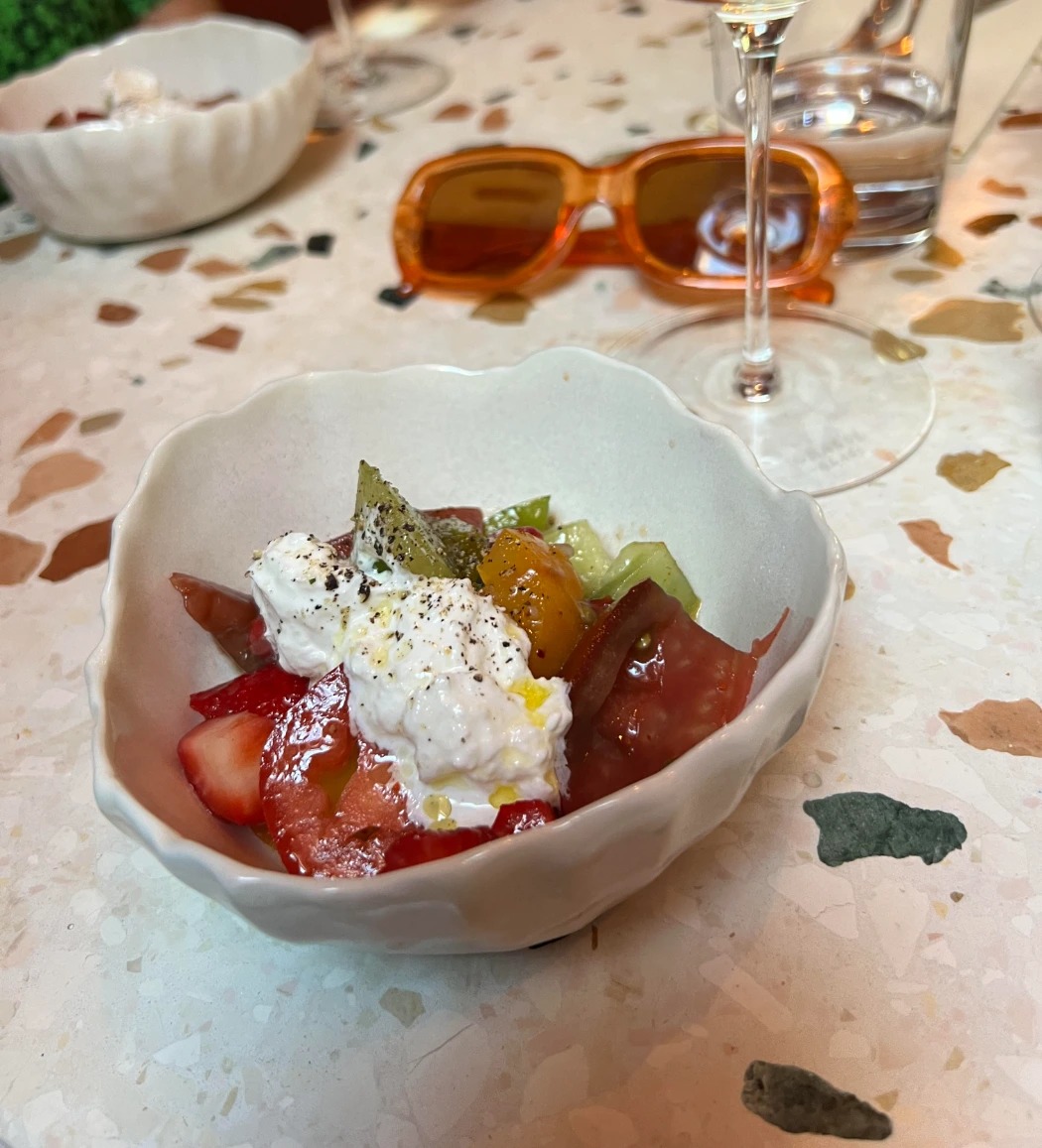 Tomatoes Burrata.jpeg Tomatoes Burrata.jpeg