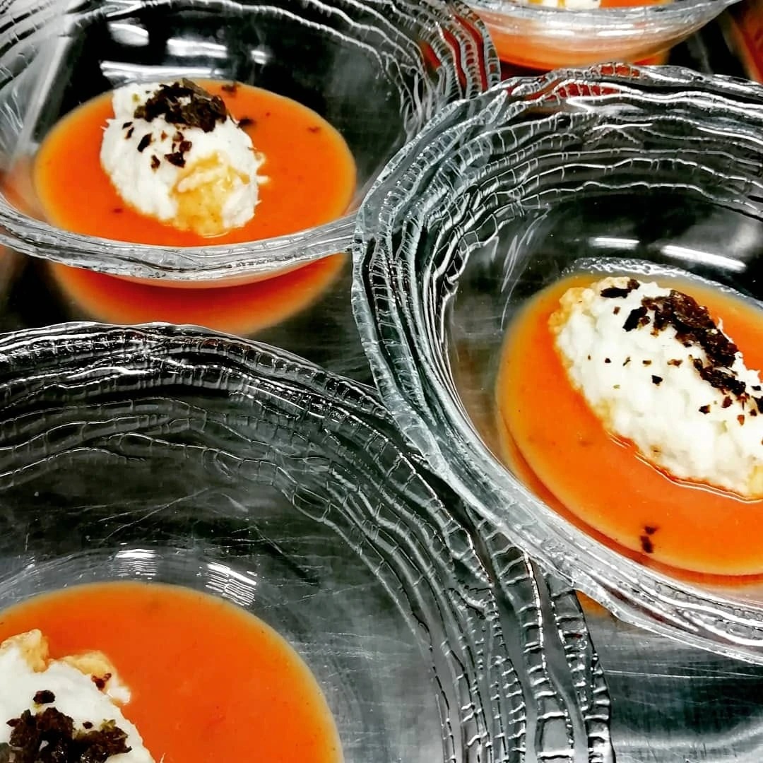 laksa de marisco, brandada, crujiente de nori.jpg