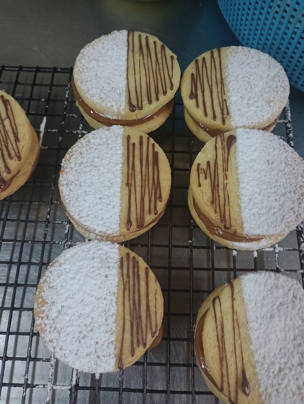 Alfajores de maicena.jpg
