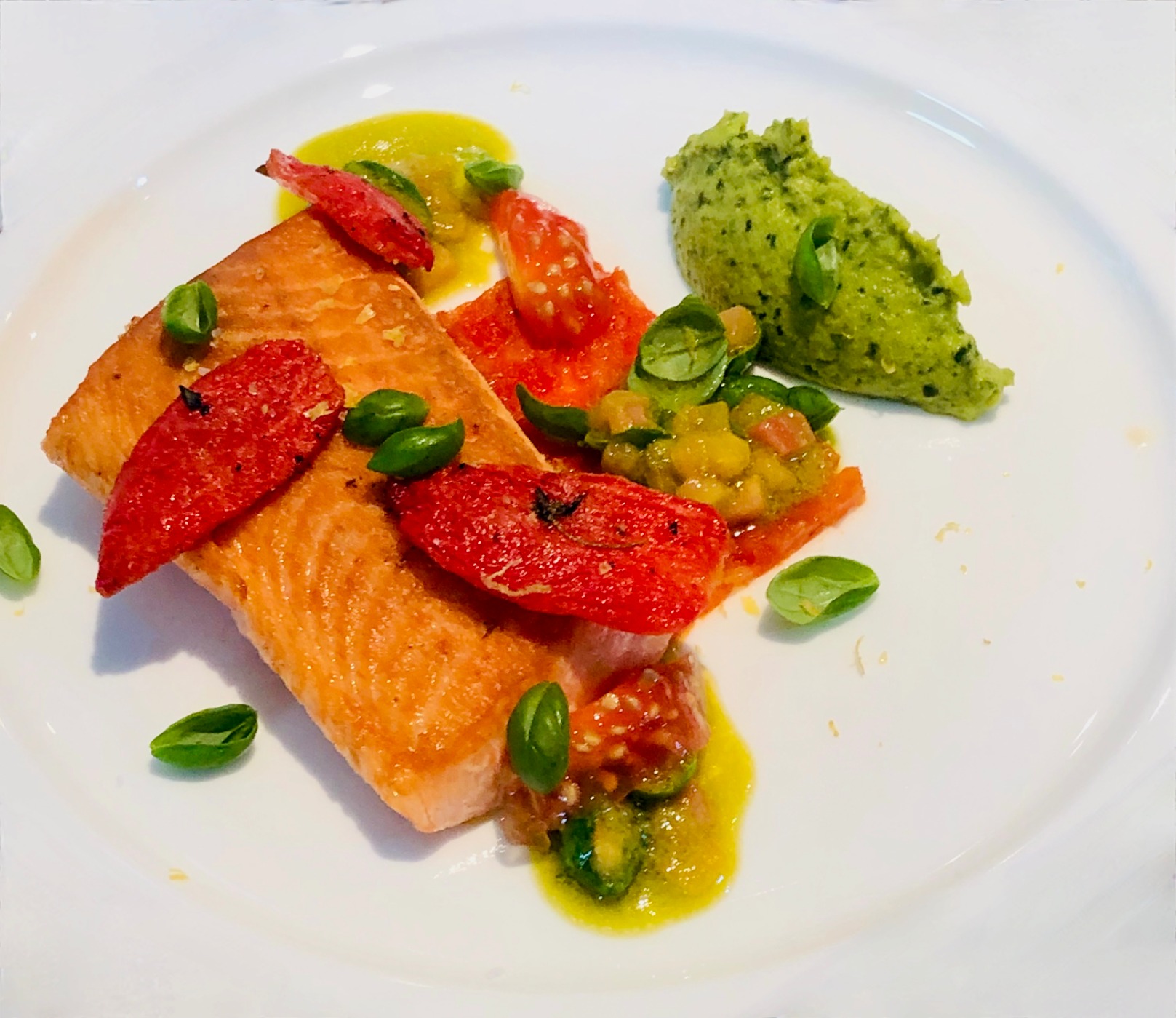 salmon.jpg salmon.jpg