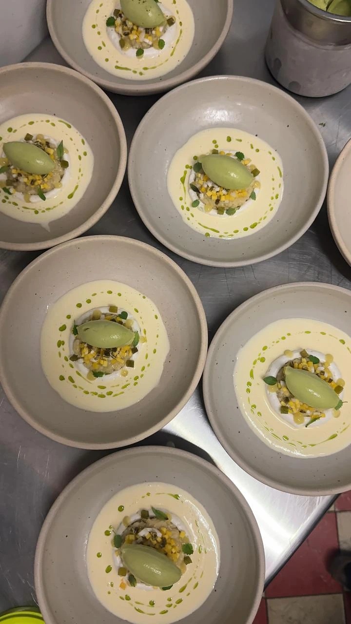 WhatsApp Image 2024-12-06 at 17.28.20 (4).jpeg