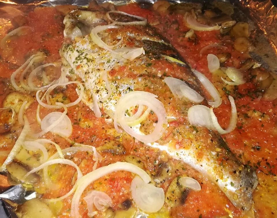 poisson au four champignons de paris.jpg poisson au four champignons de paris.jpg