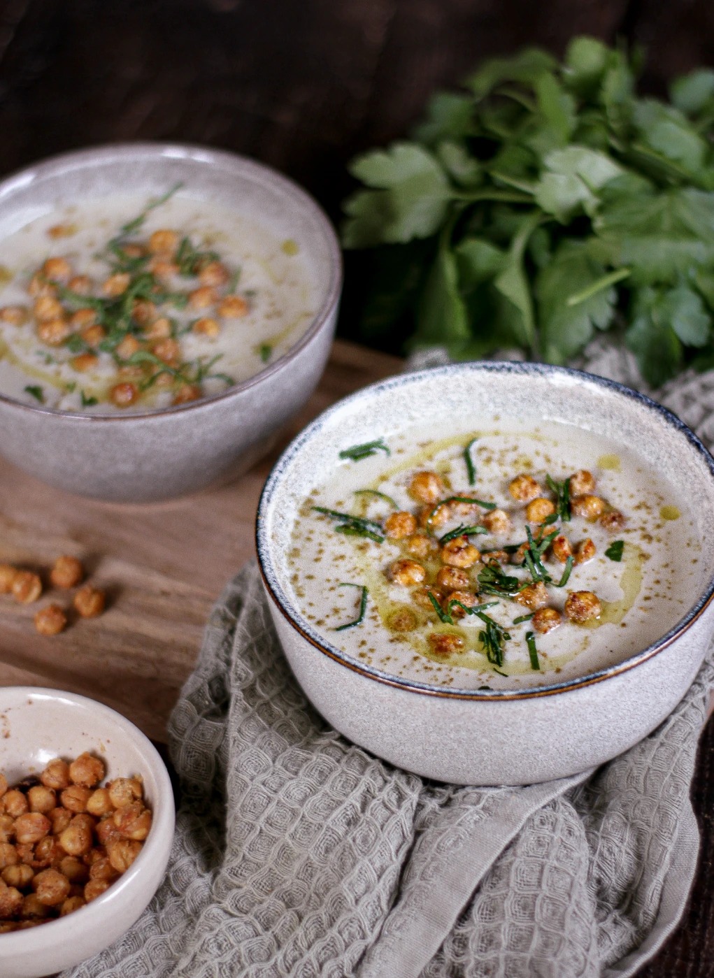 Soupe De Choux Fleurx, Tahini & Pois Chiche Grillés-1.jpg Soupe De Choux Fleurx, Tahini & Pois Chiche Grillés-1.jpg