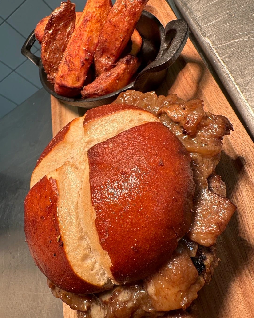 pornoburger.jpg