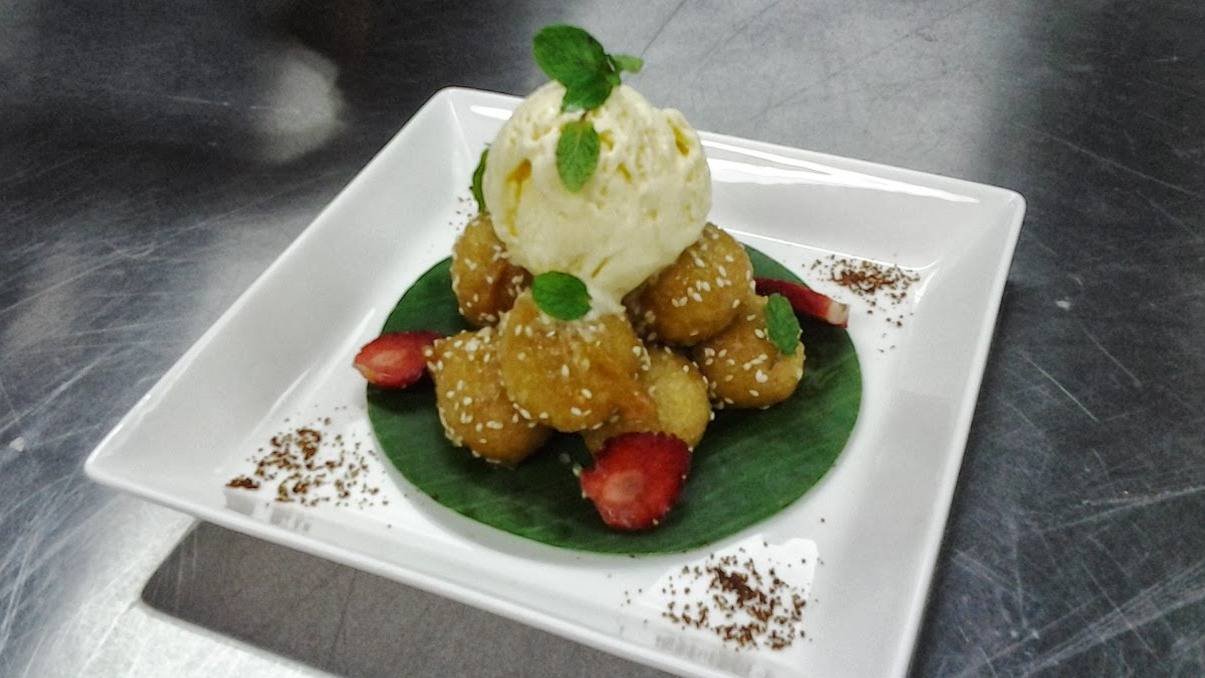 Sweetpotatoes ball n ice cream.jpg