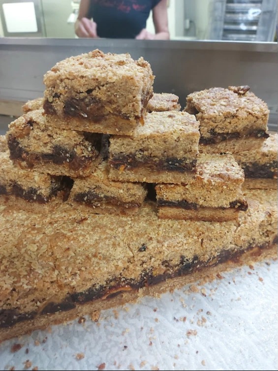 Date Bars.jpg