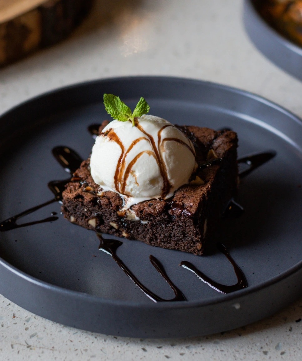 Brownie.jpg Brownie.jpg
