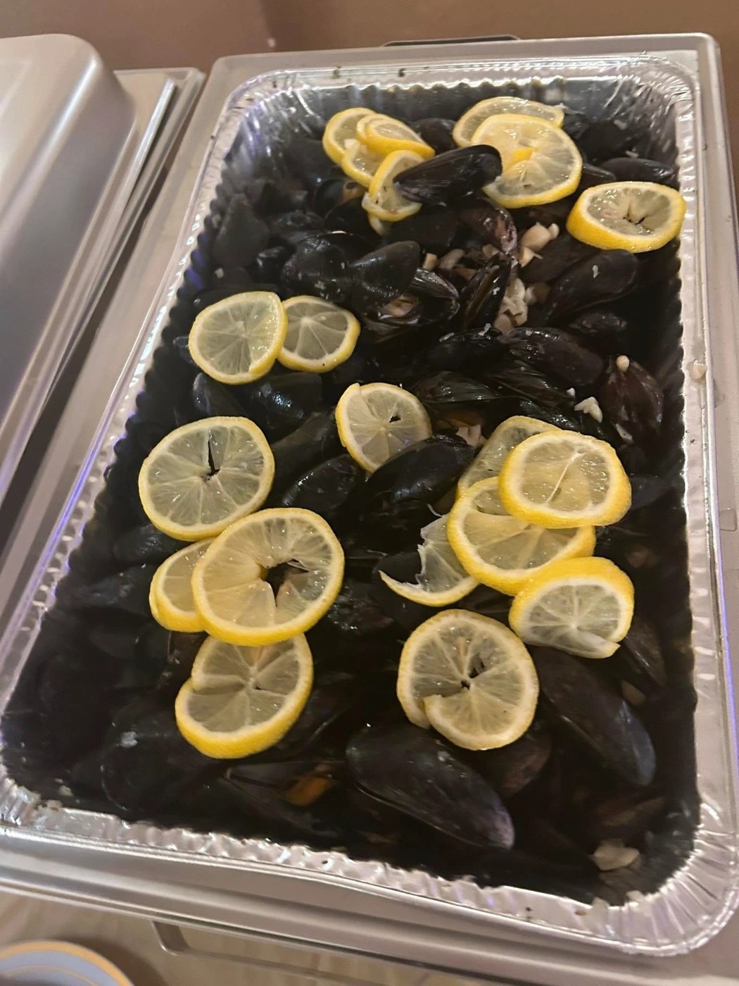 buffet mussels.jpg
