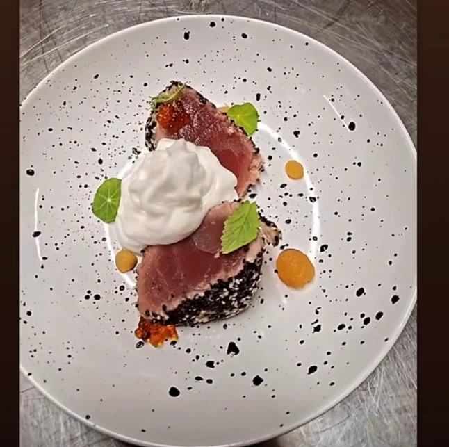 1000054915.jpg 1000054915.jpg