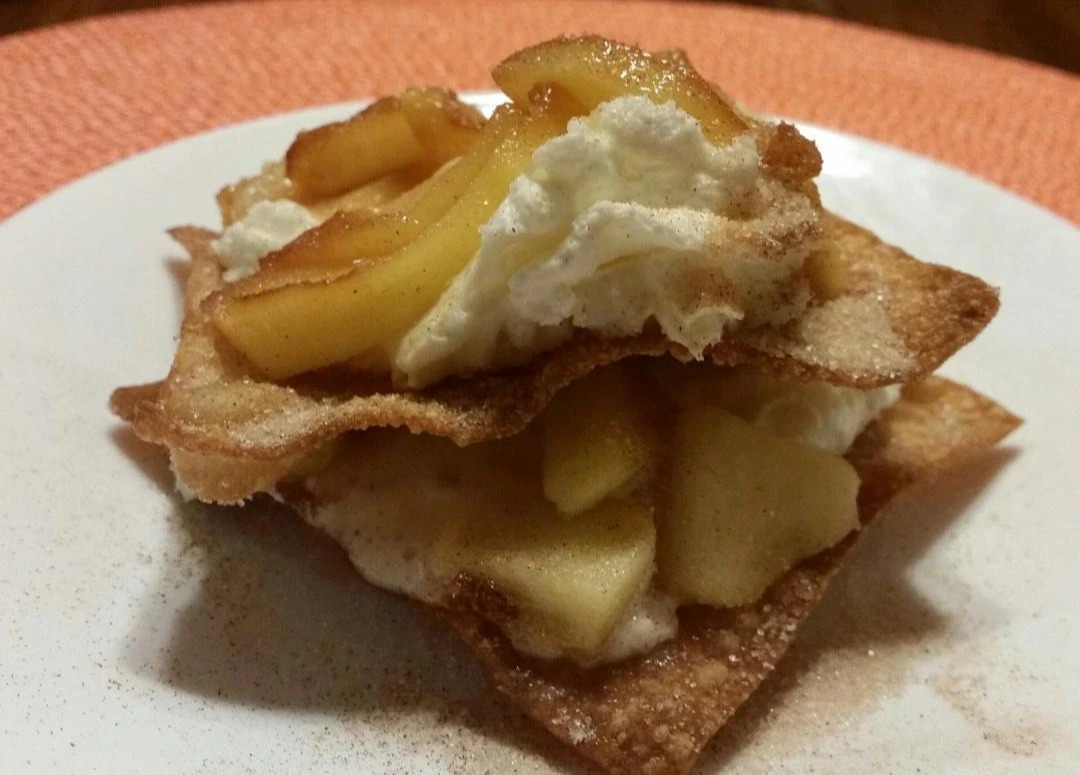 Apple Wonton Crips.jpg