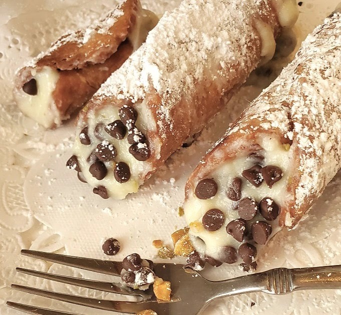 enhanced cannoli.jpg