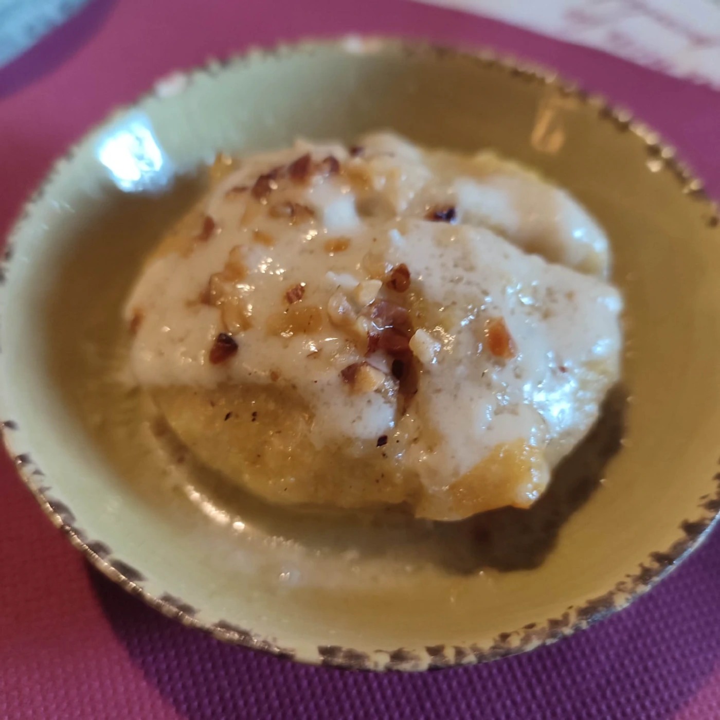 Tamburello di mais con zola e noci (Corn brick with gorgonzola and walnut).jpeg