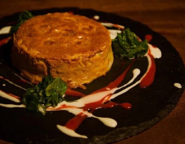 WhatsApp Image 2023-05-28 at 15.15.47 (1).jpeg