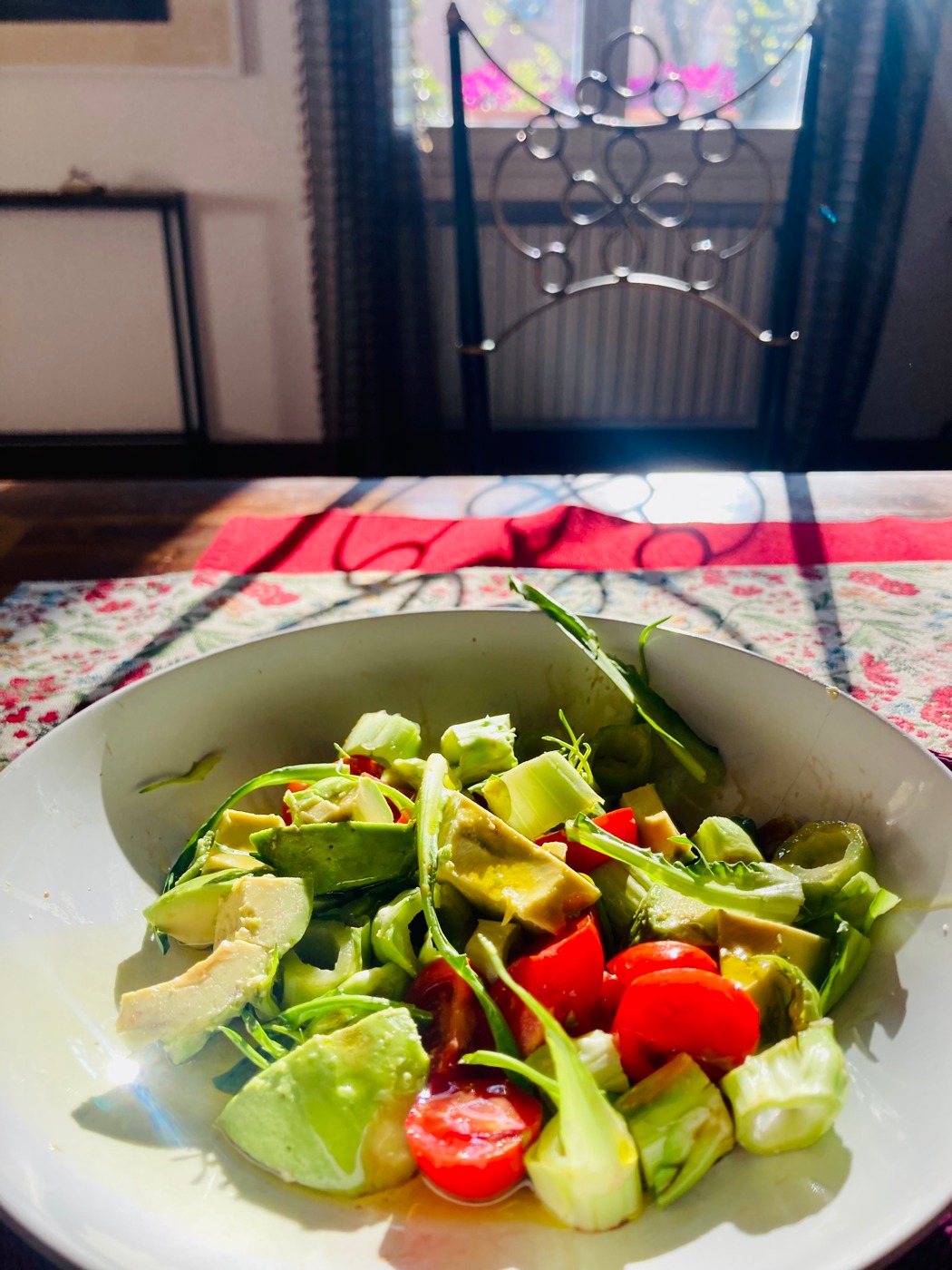 Puntarelle.jpg Puntarelle.jpg