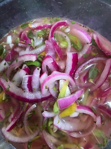 cebollas con habanero.jpg