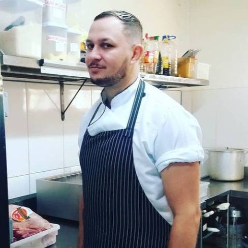 Américo Eberhard Cardoso - Private Chef in Departamento de General Manuel Belgrano