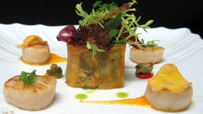 Scallop mushrooms and salad Il