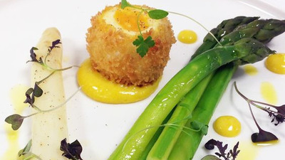 Asparagus quail egg and aioli