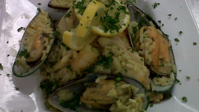 Seafood paella