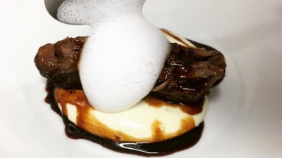 D5747E 5243 49B5 B381 BC26E3D6AC3A