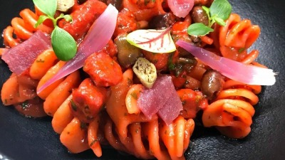 BD40E8 C457 4E16 ACAA 721FC5F5F5B3