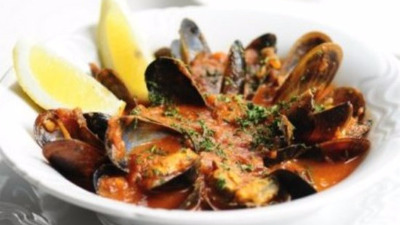 Dagnje sa paradajizom masl uljem