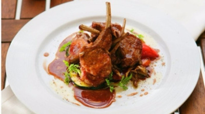 Lopatka jagnjeta sa lisicarkama