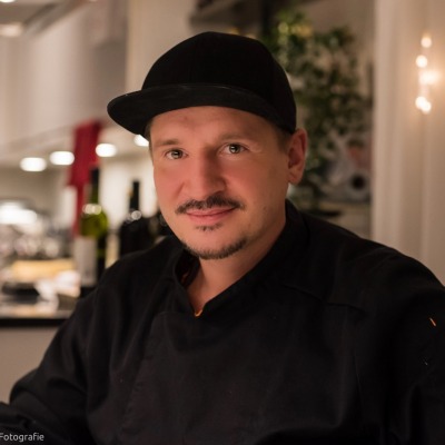 Photo from Oliver Punz