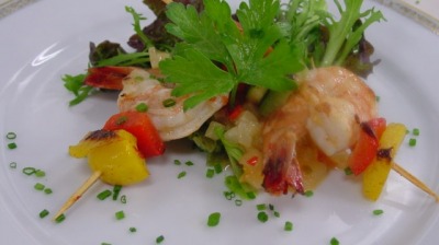 Appetizer Hot Thai Shrimp Brochette with Pineapple Sauce