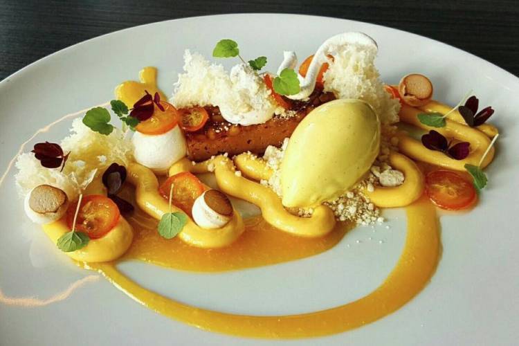 Un plat exceptionnel cuisiné par un Chef a Domicile en France Plat cuisiné par un Chef a Domicile en France