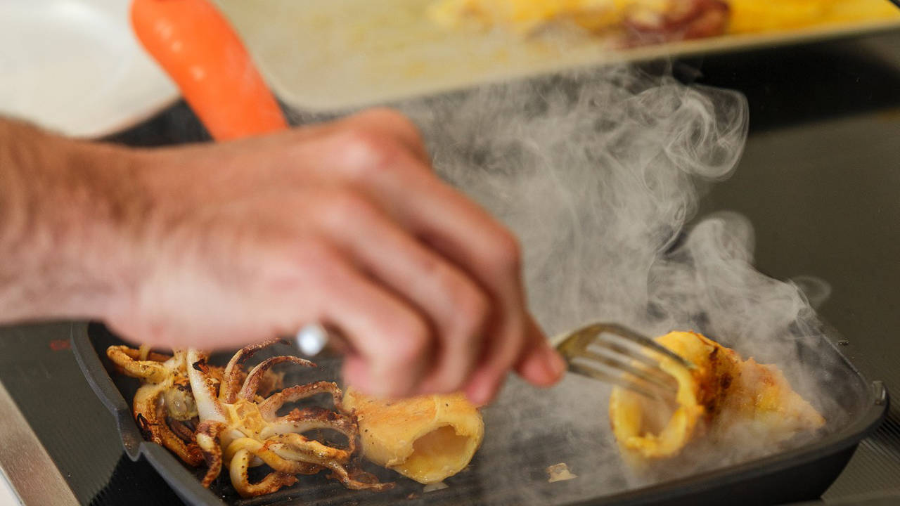 Private Chef cooking in North Palmetto Point Our Private Chef in North Palmetto Point