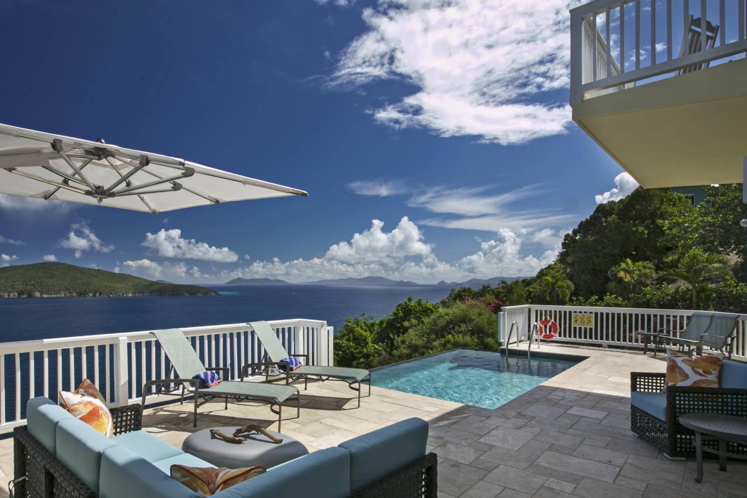 View from a villa in East End, St. Thomas - Takeachef Want to have the best service? Book a Private Chef! Now available in East End, St. Thomas, header