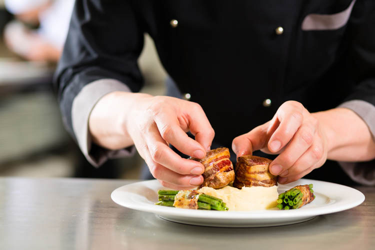 Chef Privado de Take a Chef cocinando en Barcelona Nuestro Chef Privado en Barcelona