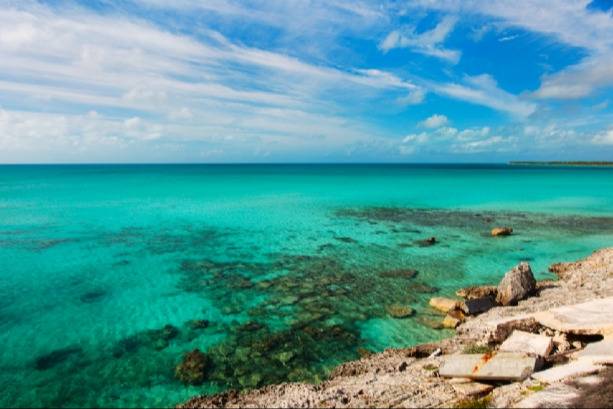 Beautiful views of Governor S Harbour´s beach Beautiful views of Governor S Harbour´s beach - Take a Chef