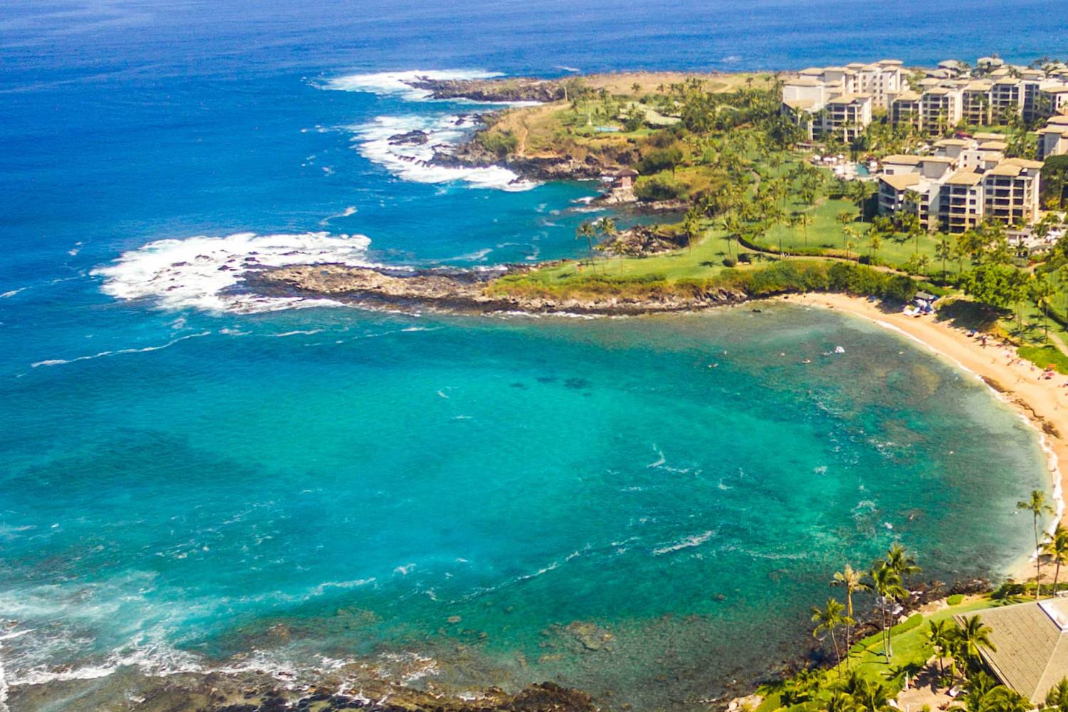 Beautiful air views of Kapalua´s beach Beautiful air views of Kapalua´s beach - Take a Chef