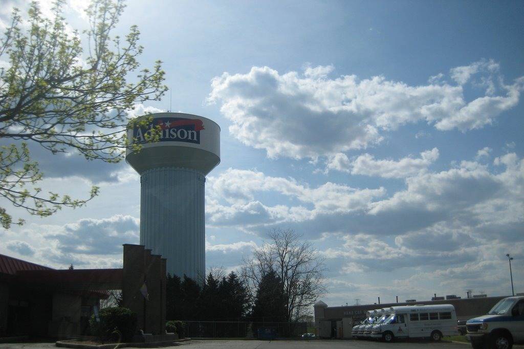 Addison water tower